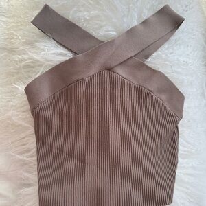 Aritzia Babaton Sculpt Knit Criss Cross Cropped Tank